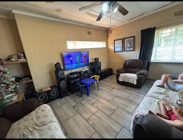 3 BEDROOM HOUSE FOR SALE IN VANDERBIJLPARK SE 1